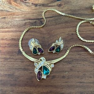 Elegant Gold and Gemstone Jewelry Set